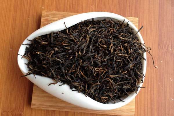 红茶和绿茶的区别？