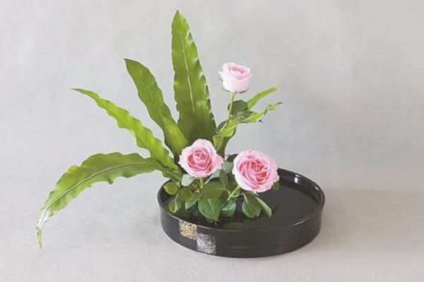 插花技巧入门多久？