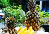 菠萝和凤梨的区别？