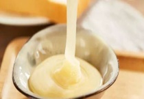 椴树蜜和槐花蜜哪个好 椴树蜜与槐花蜜的区别？