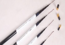 碳素鱼竿和玻璃钢鱼竿的区别？ 详细如下