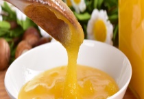 蜂蜜的保质期有多久 放了五年是否还能吃 这个保存方法请收藏