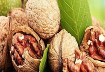 核桃是碱性食品吗？核桃的功效与作用