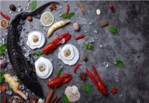 鲟龙鱼怎么养？