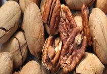 碧根果怎么挑选？果仁丰满为上 干瘪为次