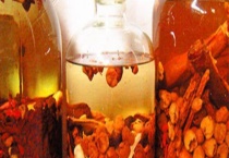 杜仲酒怎么制作 杜仲酒一次喝多少好