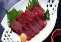 哺乳动物鲸鱼肉能吃吗？好吃吗？