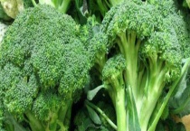 西蓝花可以生吃吗 附西蓝花的做法