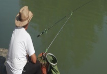 传统钓配多长的线？附对鱼钩、浮漂的要求