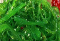裙带菜是否属于海鲜 跟海带有哪些区别？