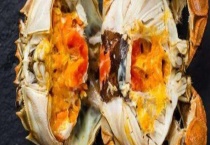 蟹黄不成块是什么因素造成的 怎么区分蟹黄和蟹膏