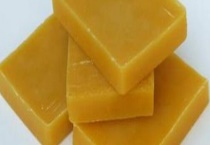 蜂蜡真假用火烧靠谱吗 附真假鉴别多久？