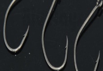 千又鱼钩和伊势尼鱼钩大小对比 附注意事项