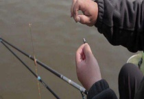 春季野钓鲫鱼调漂技巧 调漂方法是什么？