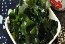 裙带菜是不是海白菜 海白菜和裙带菜有什么区别？？