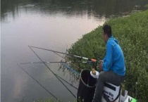 三定位手竿有什么不好 三定位手竿的竿型特点