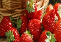 草莓部分坏了能吃吗 附草莓保存多久？