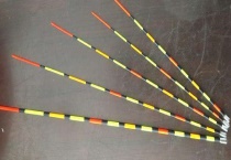 钓鱼浮漂的种类 根据脚长、身长、尾长不同立漂可分成8种