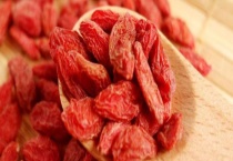 一斤枸杞多少钱 怎样快速弄干返潮的枸杞