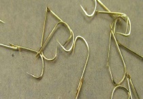 袖钩3号能大小通杀吗？只能通杀鲫鱼 碰到鲤鱼分分钟被拉直！