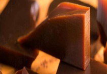 阿胶每斤的价格为多少？附挑选阿胶的多久？