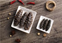 海参属于海鲜吗？