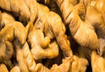 生肠是母猪的什么部位