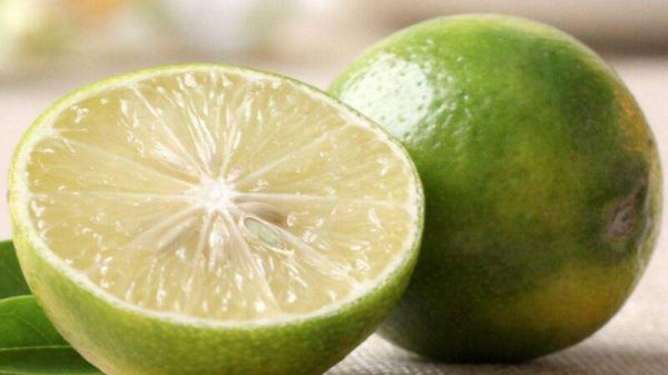 青柠檬和黄柠檬的区别？