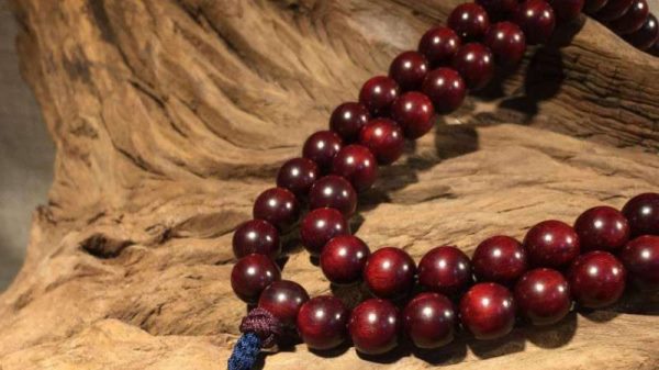 小叶紫檀的鉴别多久？